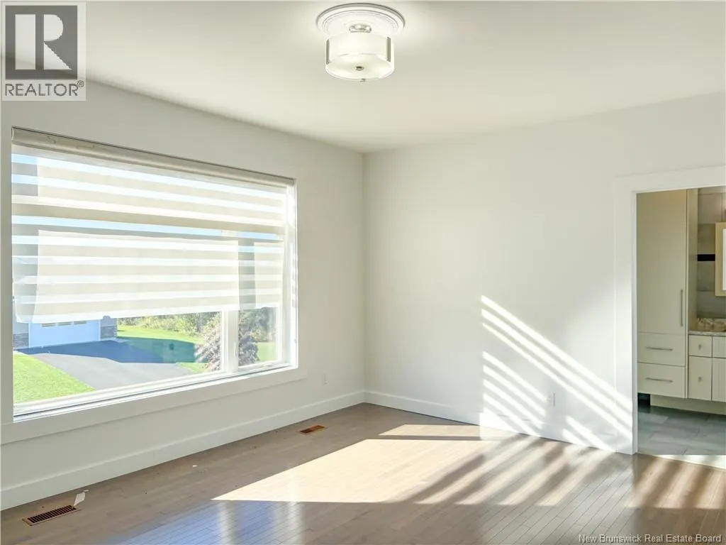 44 Bicentennial Drive