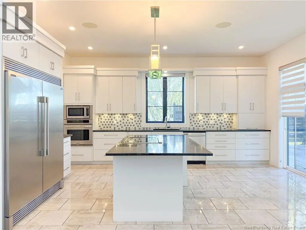 44 Bicentennial Drive