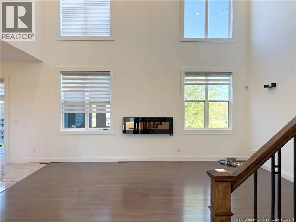 44 Bicentennial Drive