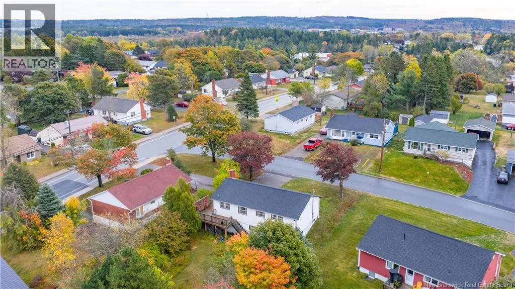 2 Rosedale Crescent
