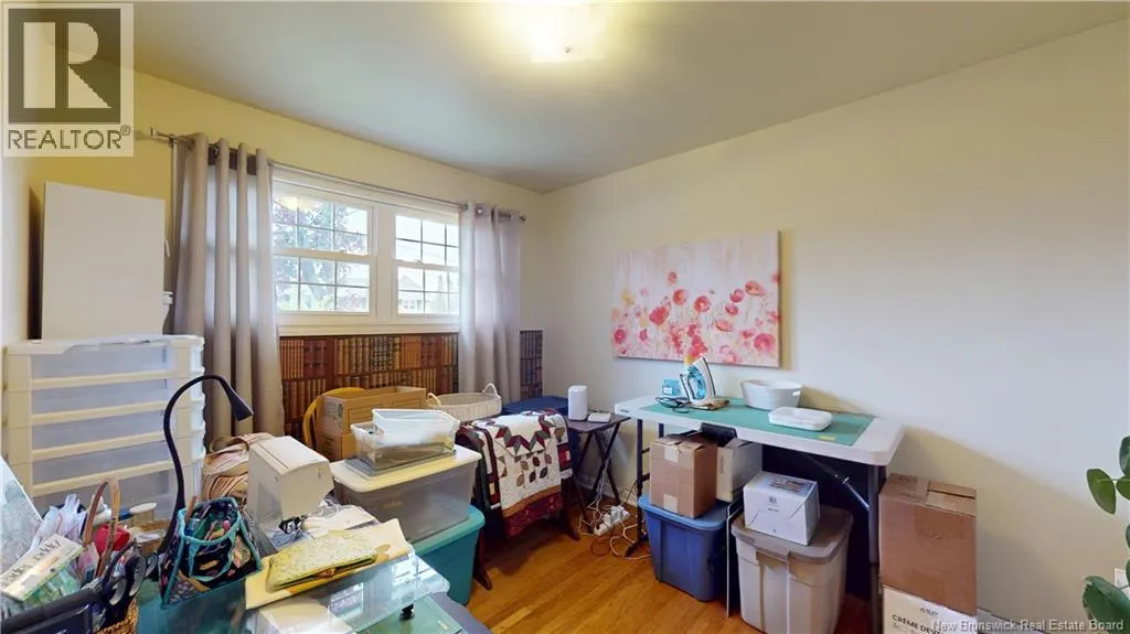 2 Rosedale Crescent