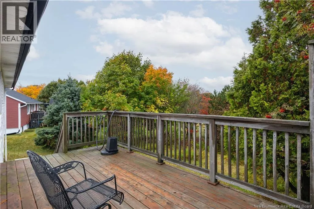 2 Rosedale Crescent