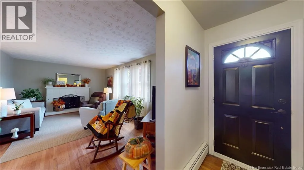 2 Rosedale Crescent