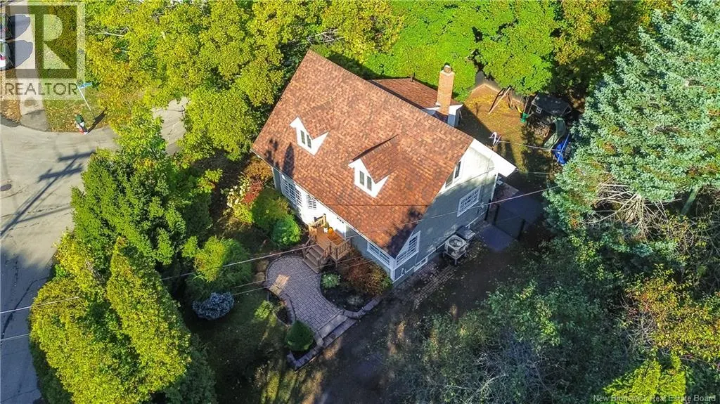 42 Arnold Avenue