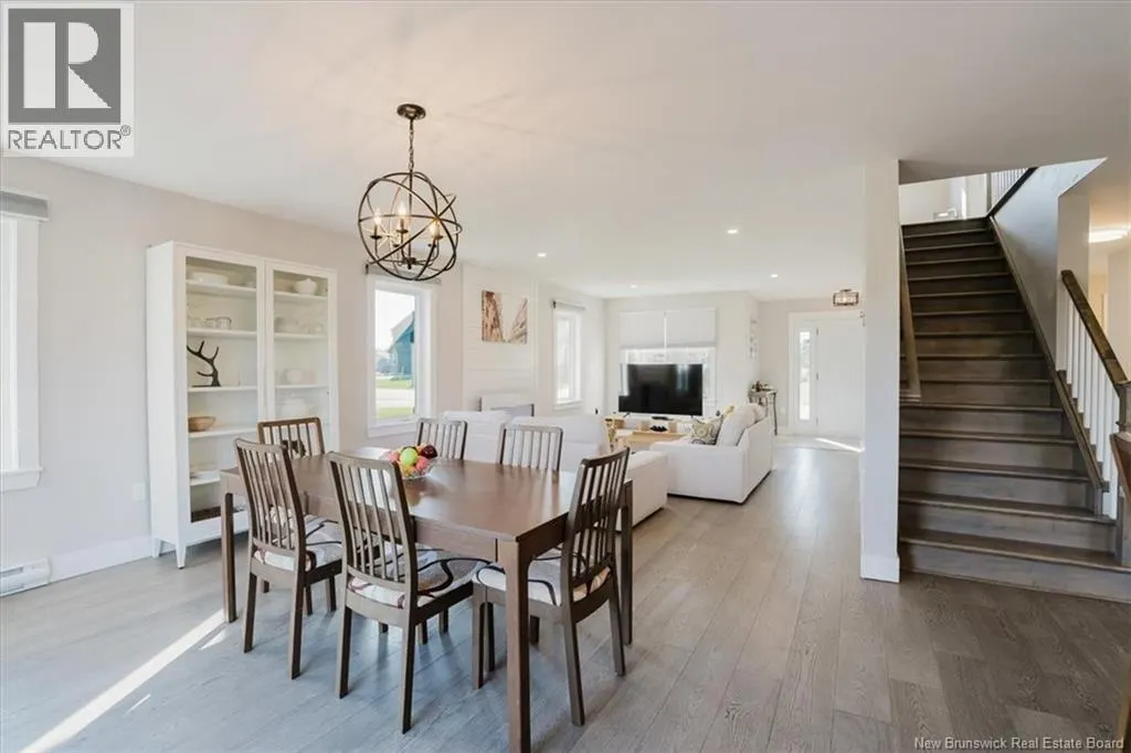 100 Nightingale Lane