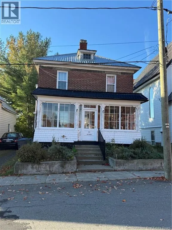 111 Victoria Street