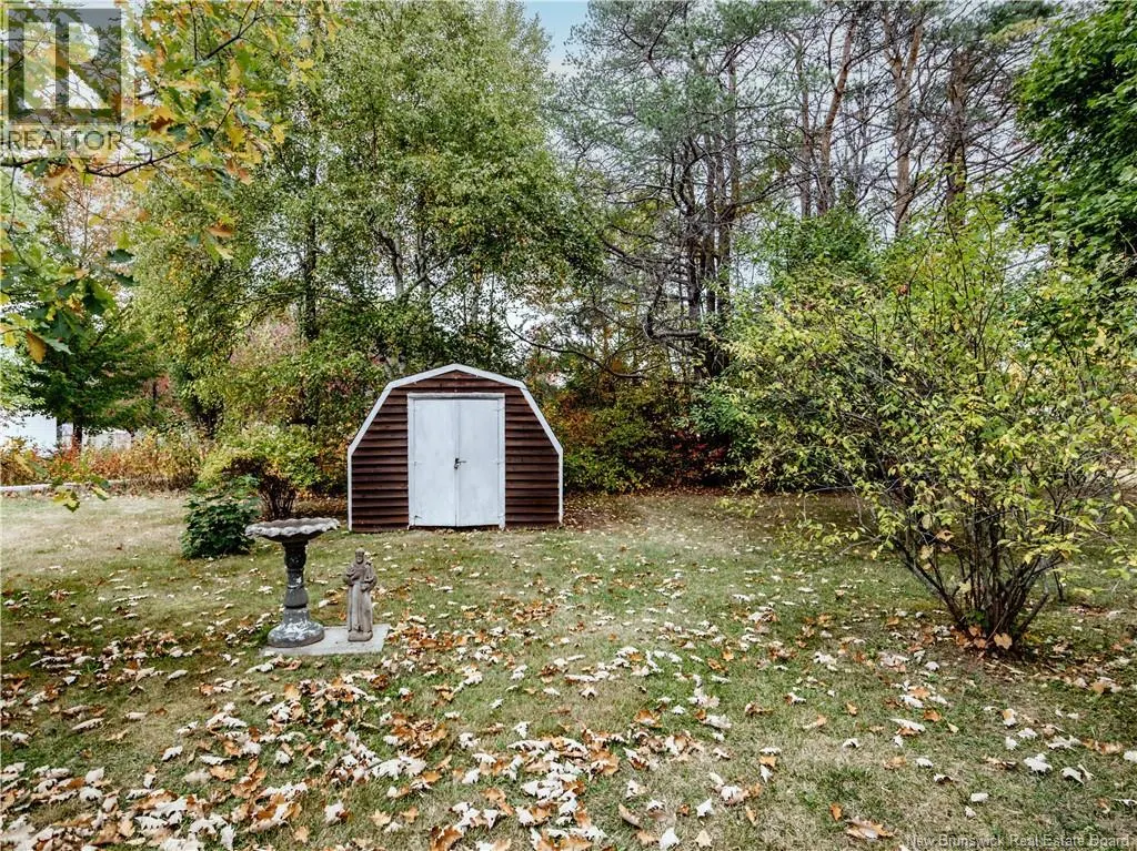 22 Rue Beausejour Street