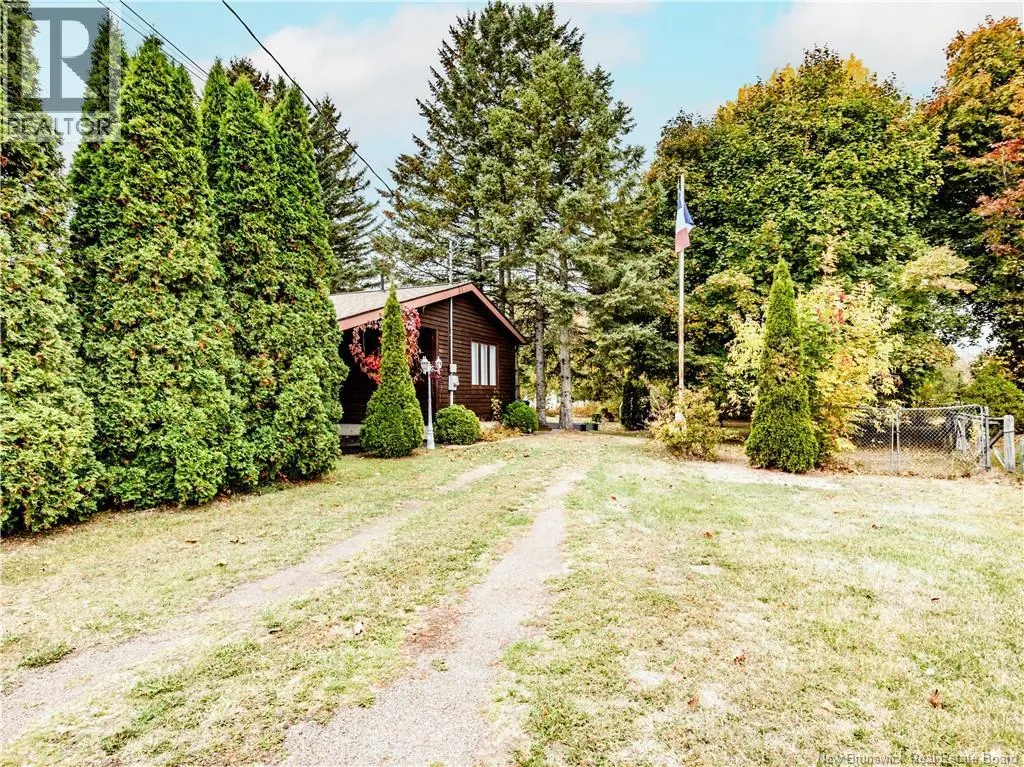 22 Rue Beausejour Street