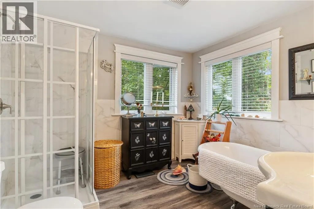 22 Rue Beausejour Street