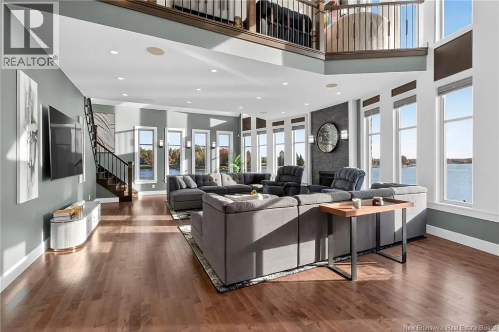 57 Clear View Road