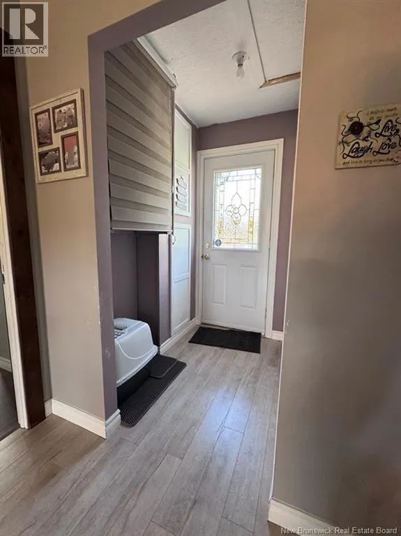 948 Du Pouvoir Road