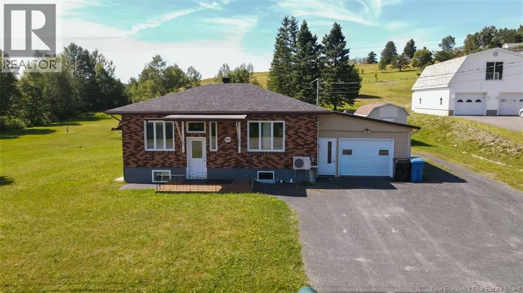 948 Du Pouvoir Road