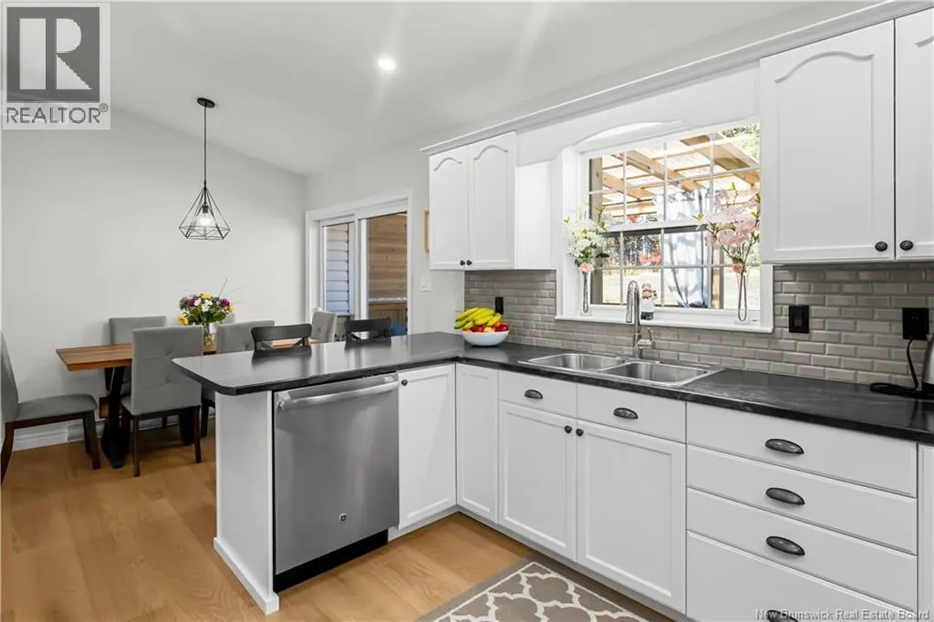 15 Talith Street