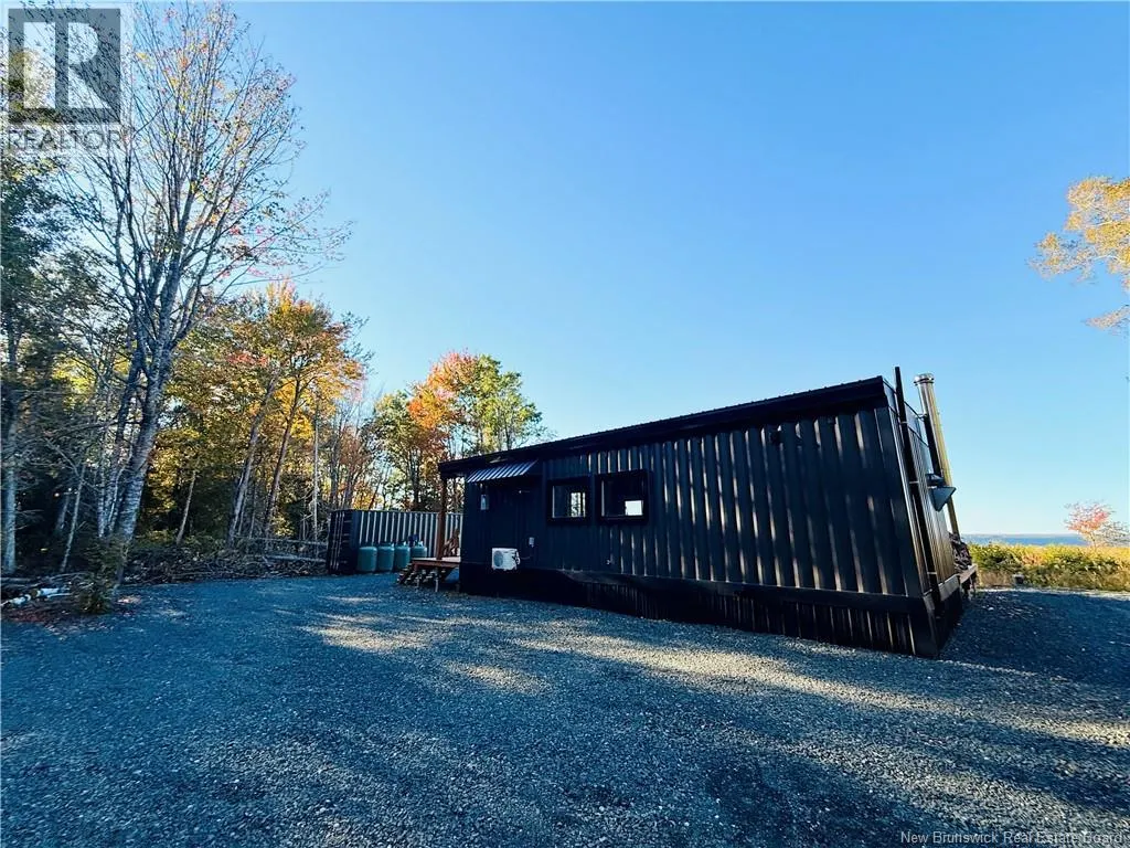 731 Pointe aux Carr Road
