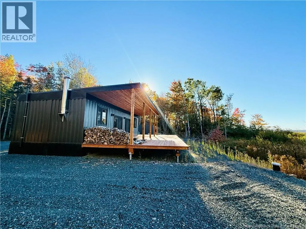 731 Pointe aux Carr Road