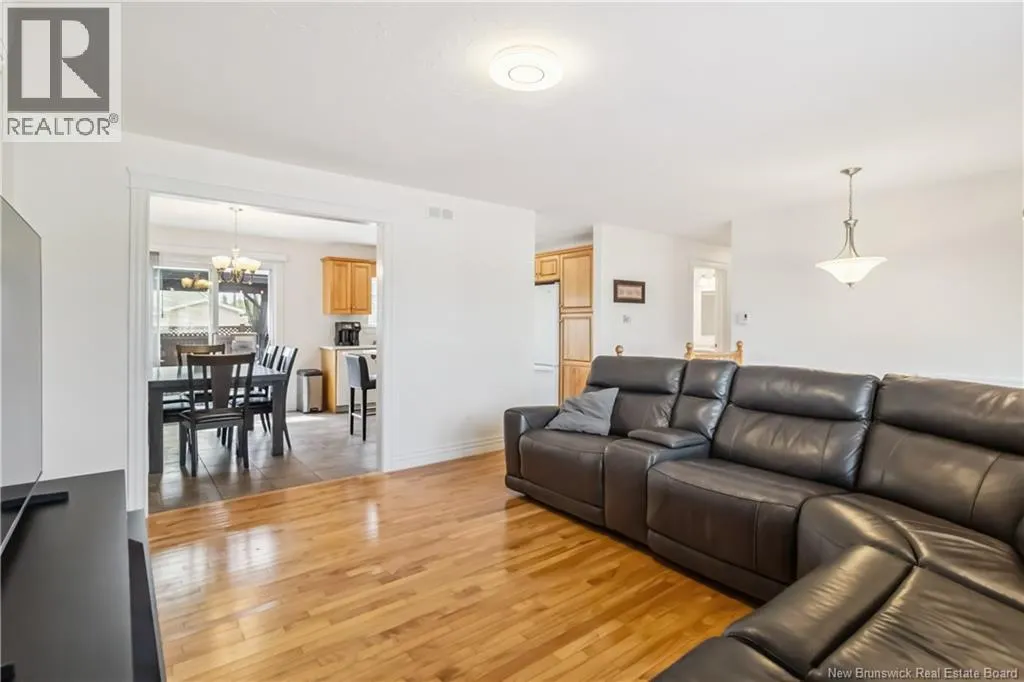 22 Falcon Drive