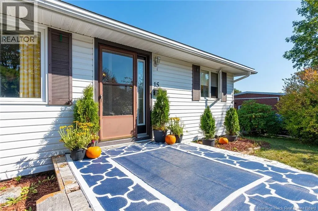 15 Muriel Avenue