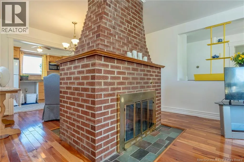 15 Muriel Avenue