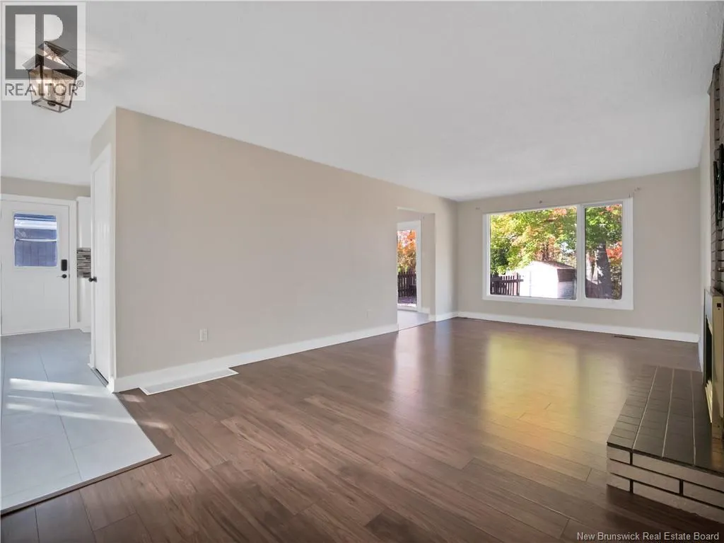 78 Chandler Crescent