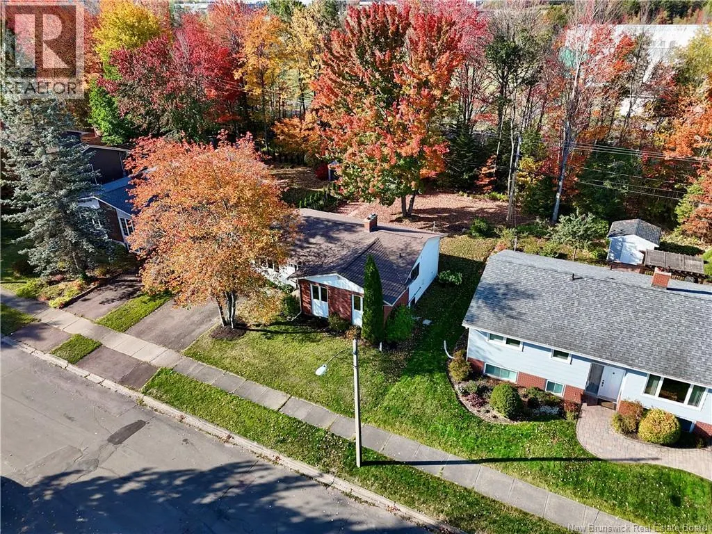 78 Chandler Crescent