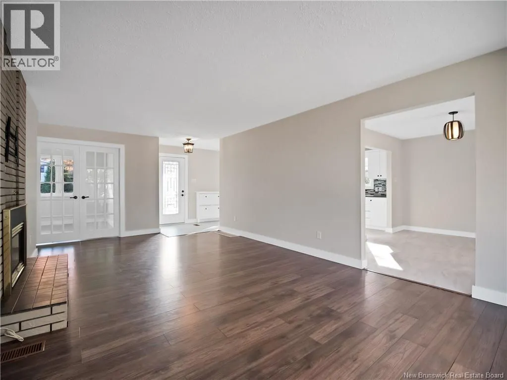 78 Chandler Crescent