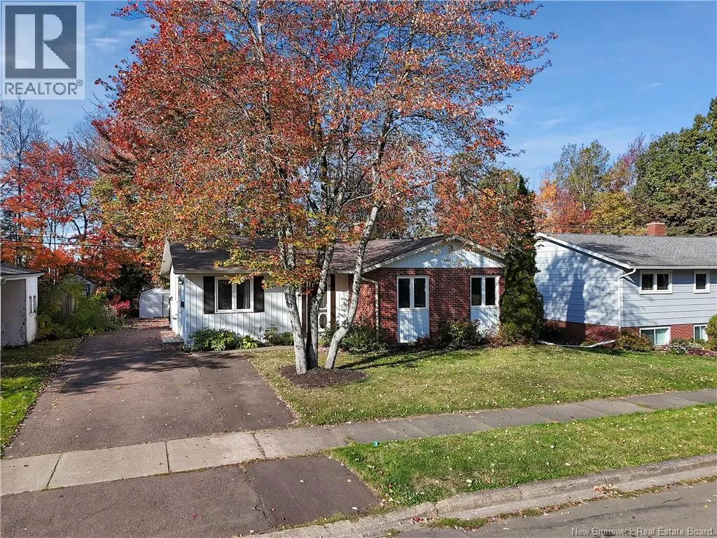 78 Chandler Crescent