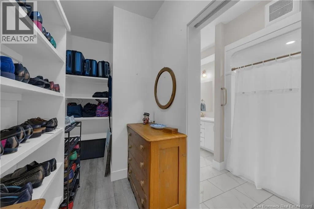 52 Hampton Road Unit# 102