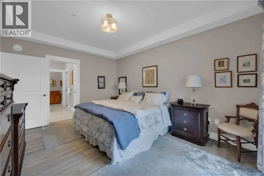52 Hampton Road Unit# 102