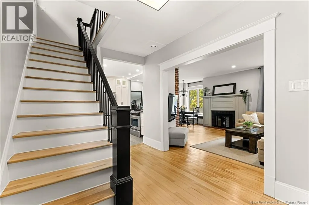32 Garden Hill Avenue