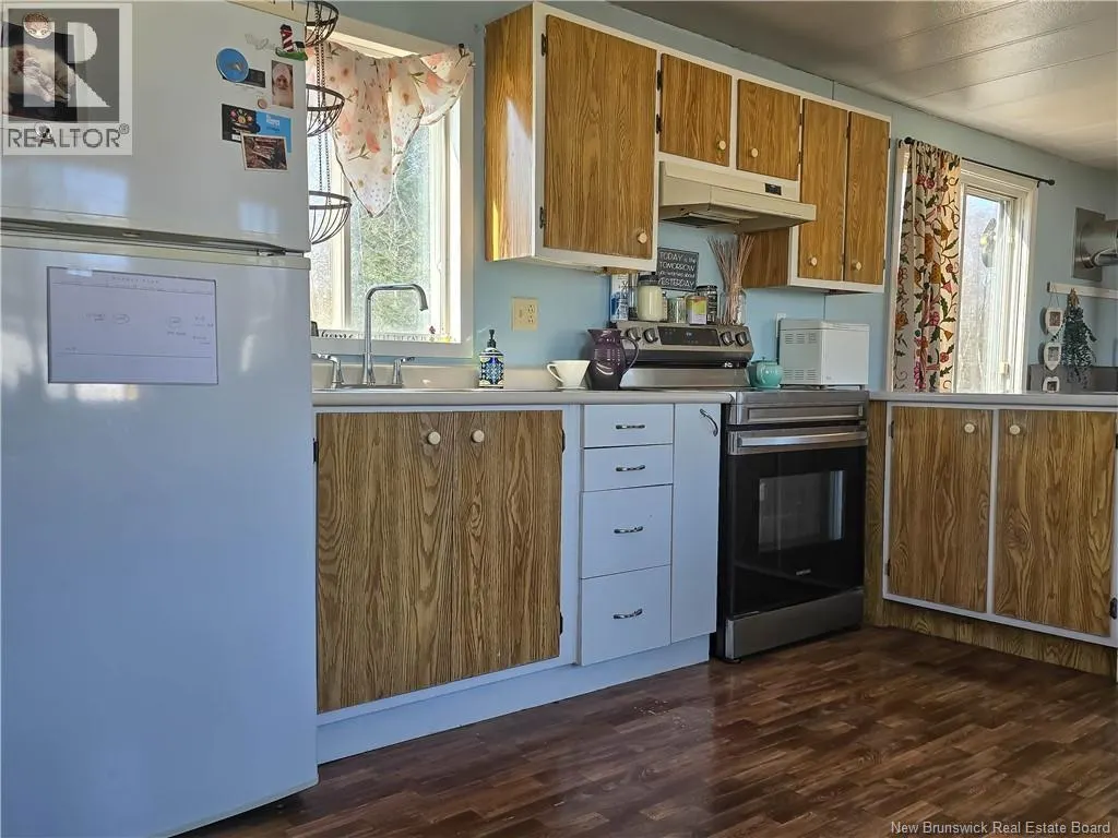 336 MacLaggan Drive