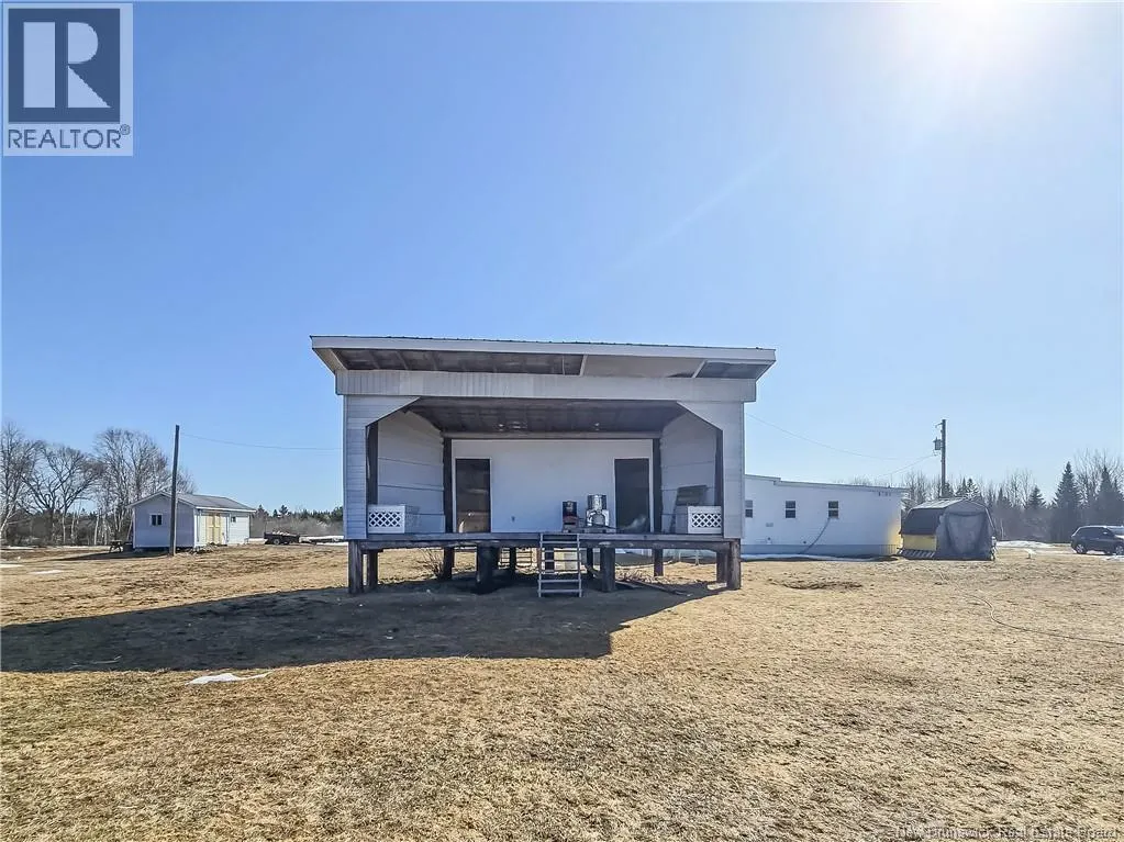 336 MacLaggan Drive