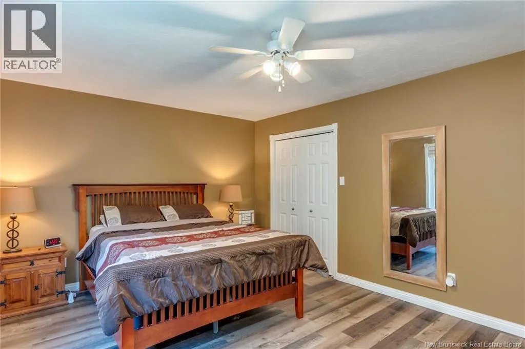 50 Goldsboro