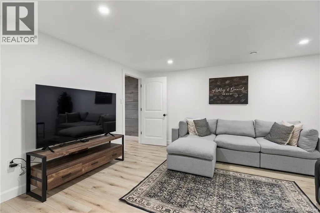 207 Rainbow Drive
