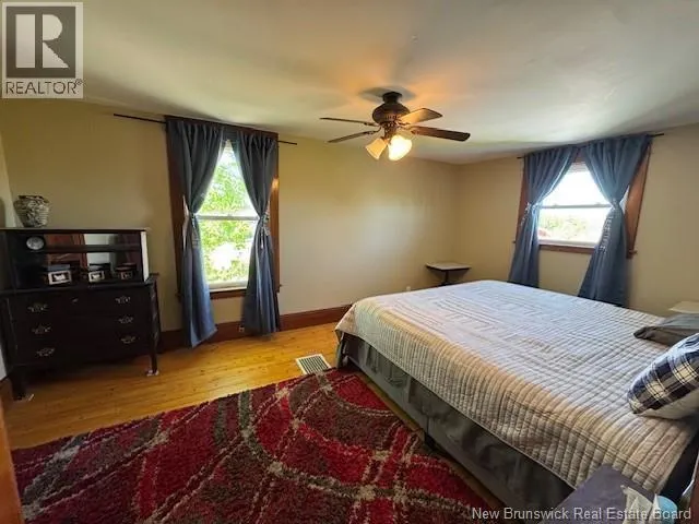 27 River Road