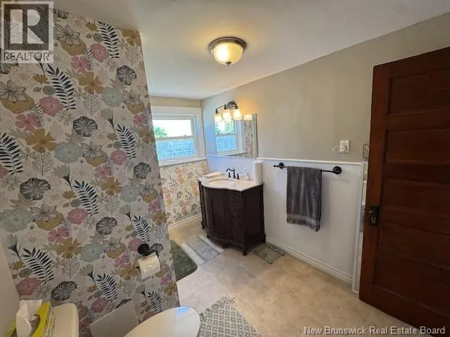 27 River Road