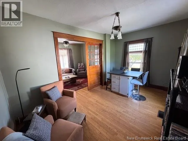 27 River Road