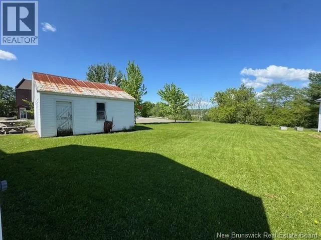 27 River Road