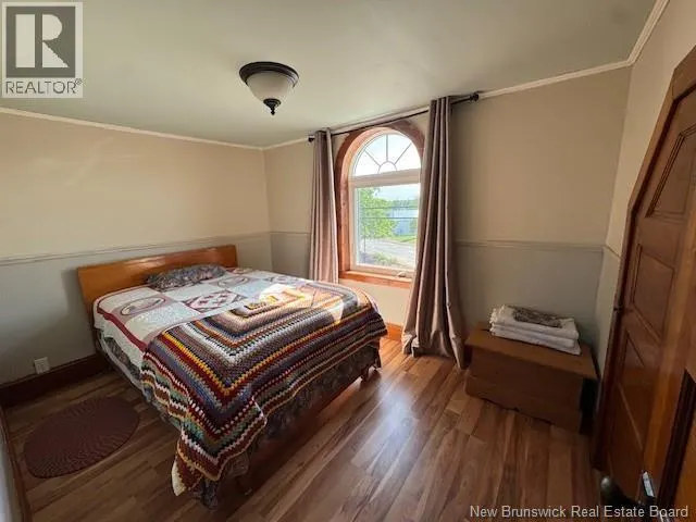 27 River Road