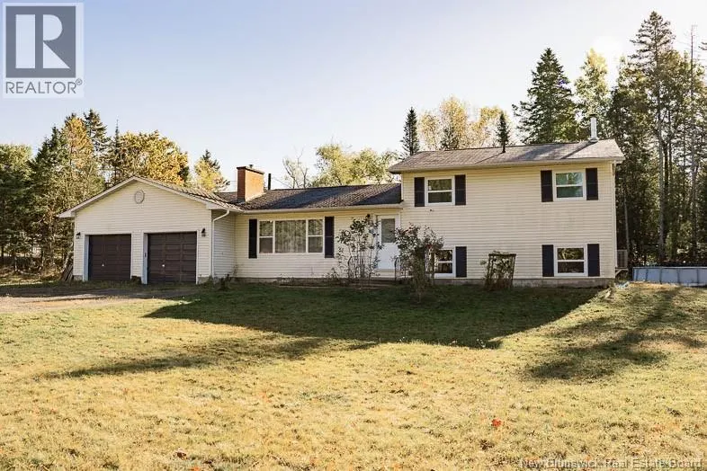 11 Hallett Heights ...