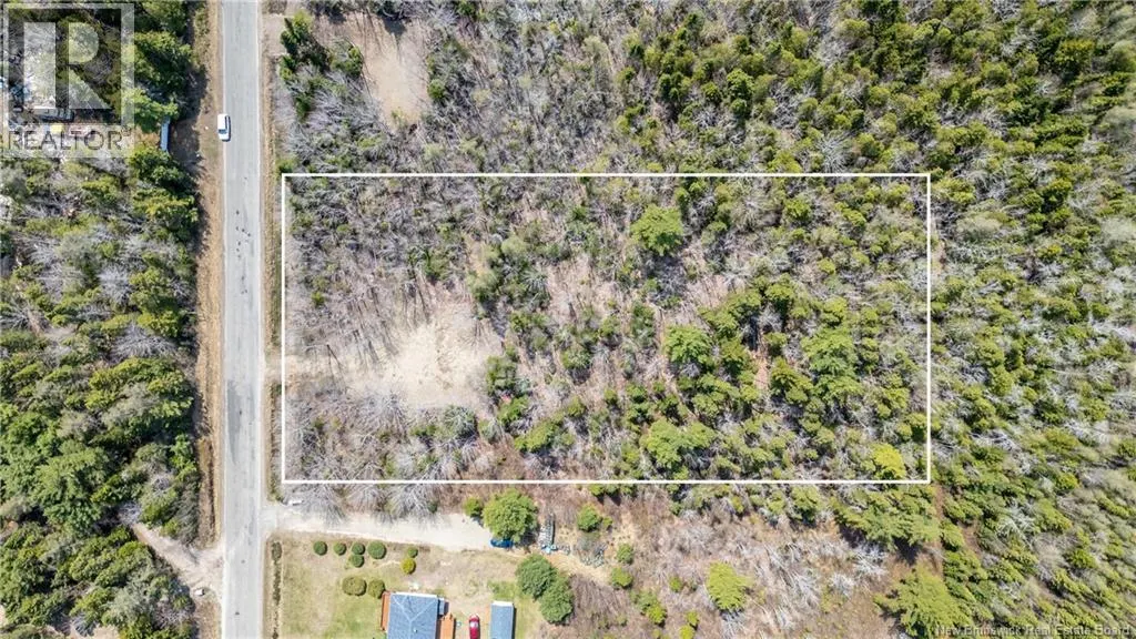 1387 Bells Mills Road