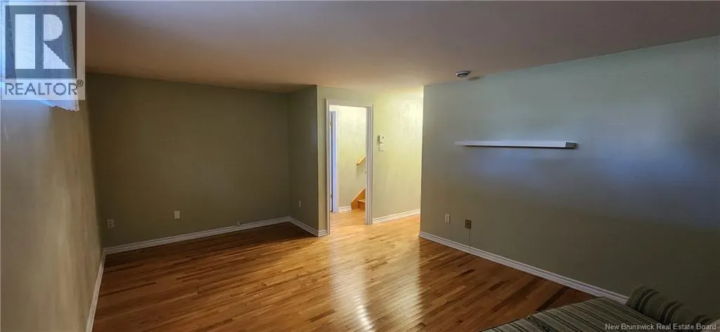 16 Abbie Place