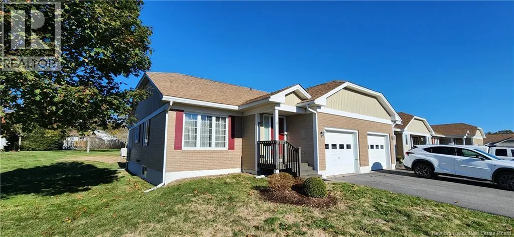 16 Abbie Place