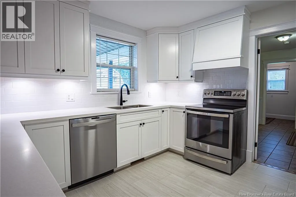 1319 Rte 104 Keswick