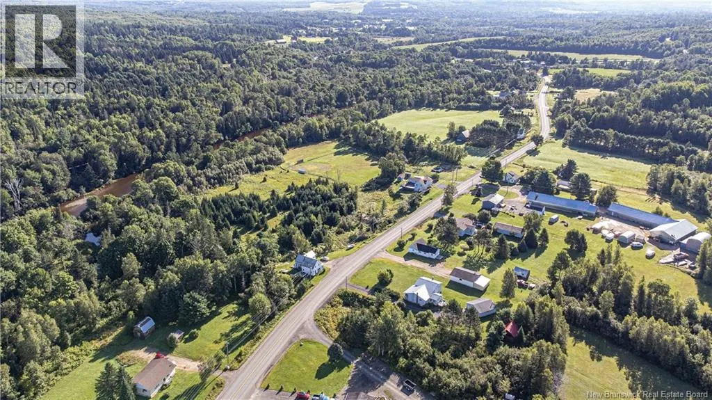1319 Rte 104 Keswick