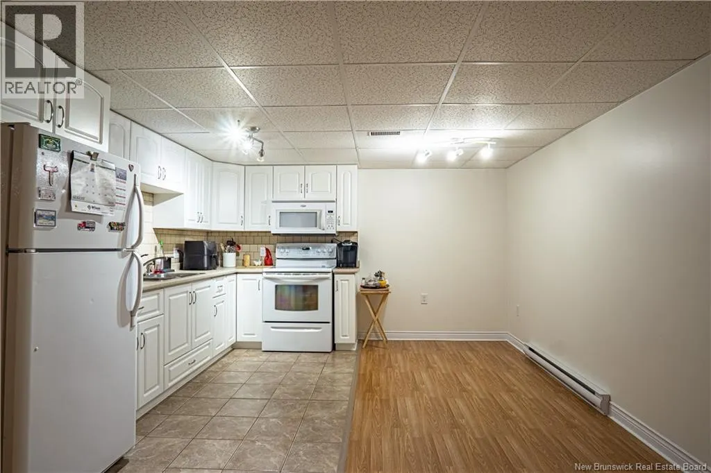 1319 Rte 104 Keswick