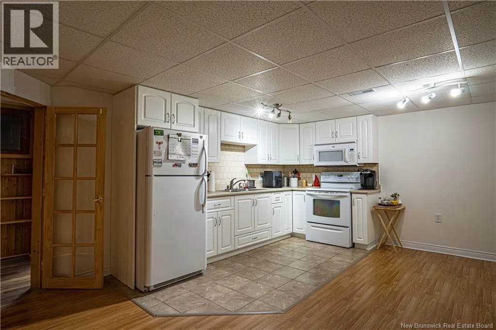 1319 Rte 104 Keswick