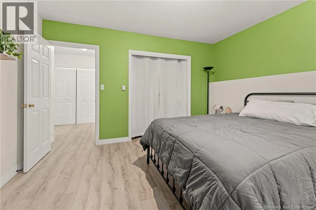 23 Glenview Court