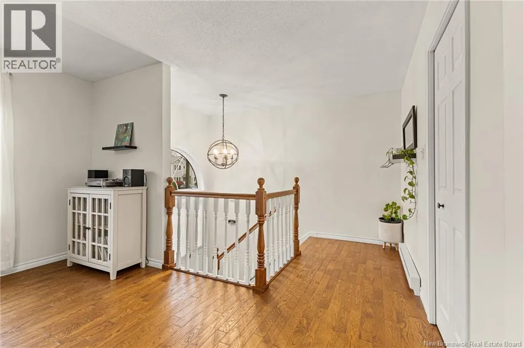 23 Glenview Court