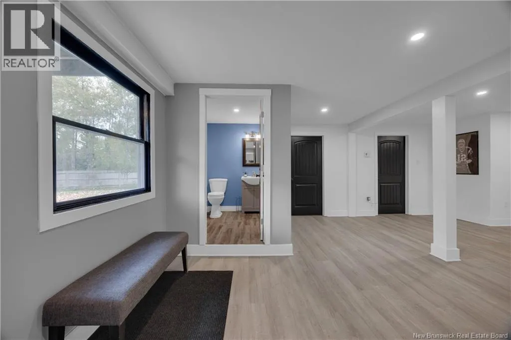 1 Woodridge Drive