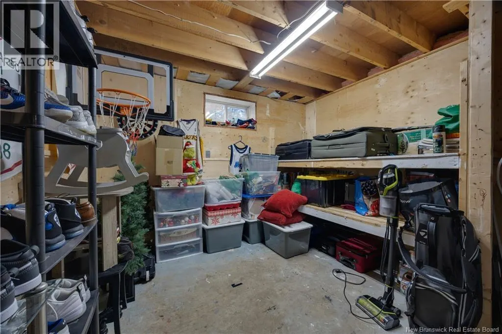 1 Woodridge Drive